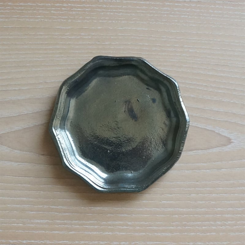 木村 年克 銀化鉄釉 豆皿（艶あり） | knot Online