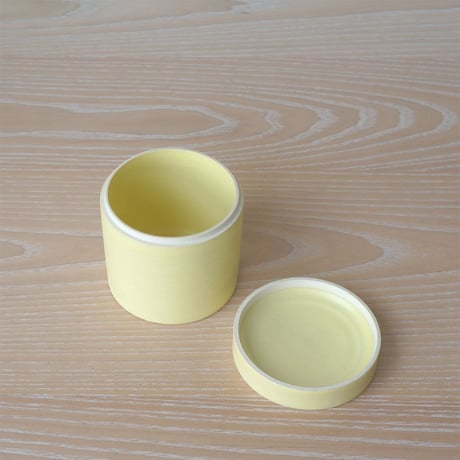 TAKUNOBU 砂糖入れ/チタン結晶釉（黃）