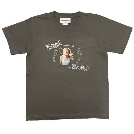 a or d Tshirt  (hazy black)