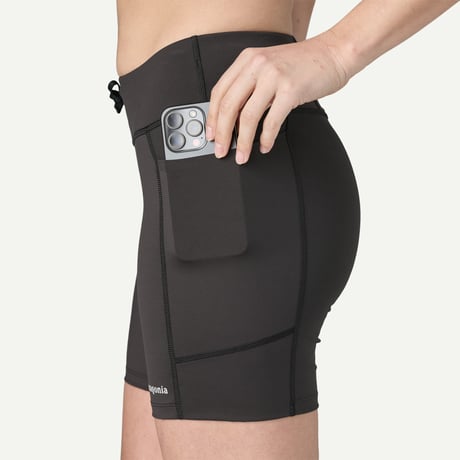 【patagonia】ウィメンズ エンドレス ラン ショーツ 6インチ / W's Endless Run Shorts - 6 in. (BLK)
