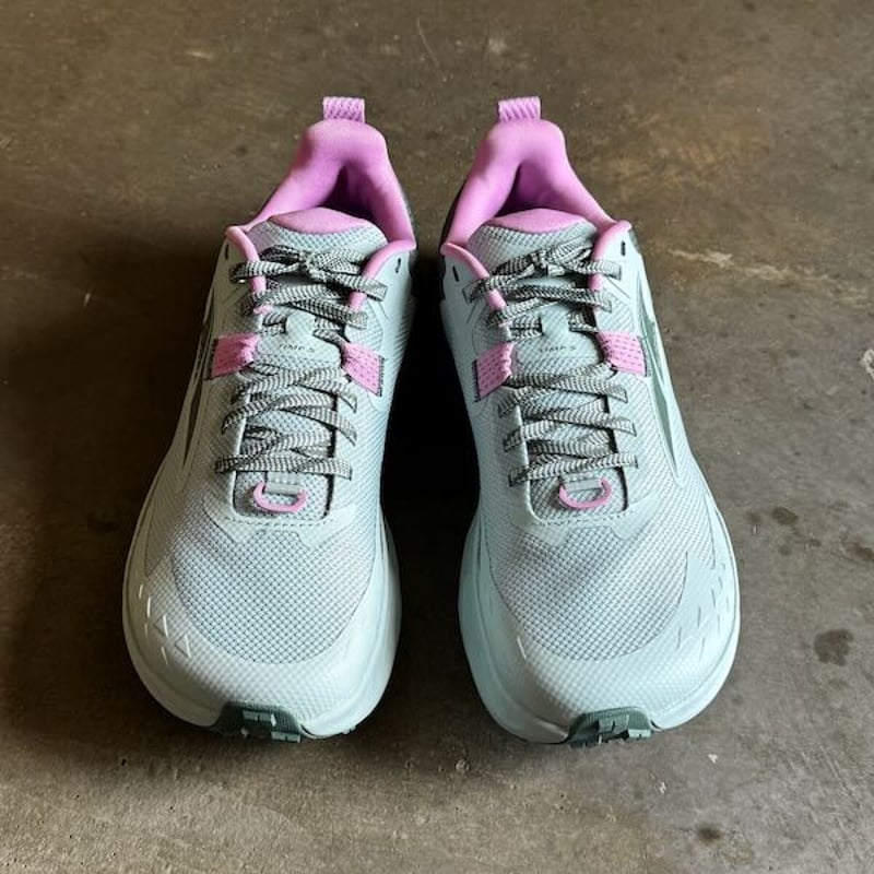 美品　ALTRA Woman's グレー ピンク W TIMP5 ALTRA】ティンプ 5 W / Timp 5 W (Green/Forest) | ATC