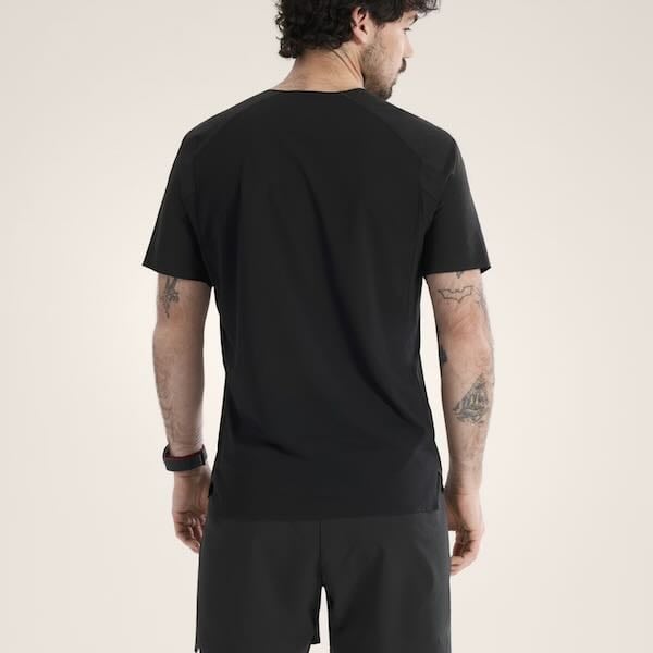 ARC'TERYX】ノーバン ダウンワード ロゴ ショートスリーブ メンズ