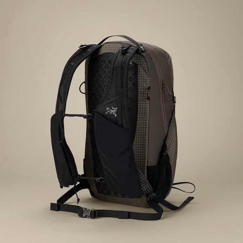ARC'TERYX】エアリオス 18 バックパック / Aerios 18 Backpack