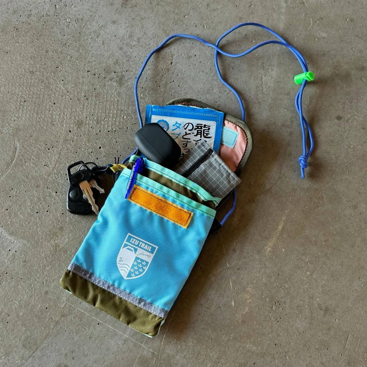 ITJ×Cotopaxi】Maigo Neck Pouch | ATC Store