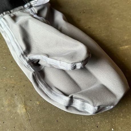 【extremities】トーレント ミット / Torrent Mitt
