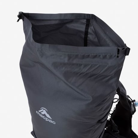 【macpac】アンプウルトラ15 / AMP ULTRA 15