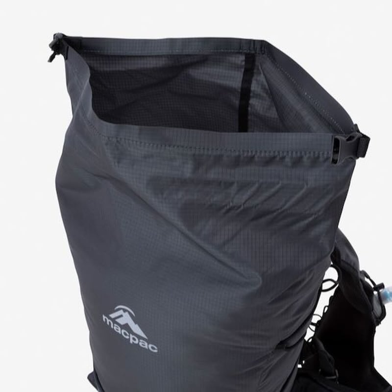 未使用 macpac AMP ULTRA 10 Lサイズ ソフトフラスク無 macpac】アンプウルトラ15 / AMP ULTRA 15 | ATC Store