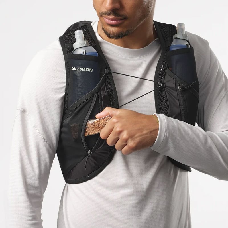 SALOMON ACTIVE SKIN 12 SET M ブラック/メタル Salomon Unisex Active Skin 12 Set - Black/Metal | Run4It