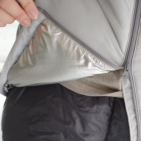 【milestone】ヒートウェイブ チタニウム フーディー / Heatwave Titanium Hoody (Chrome Black)