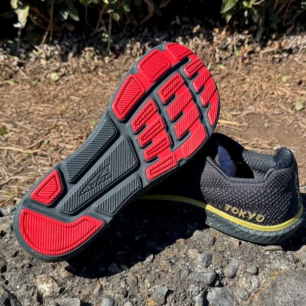 ALTRA】エスカランテレーサー 2 M TOKYO / Escalante Racer 2