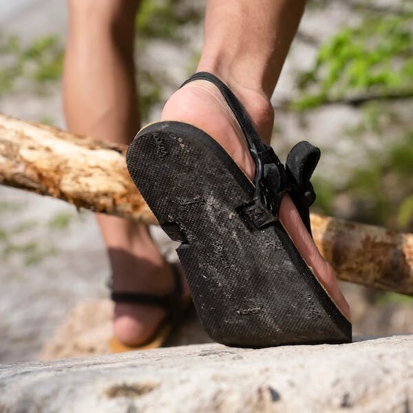 LUNA SANDALS】Venado Premium Cabra -Winged Edit