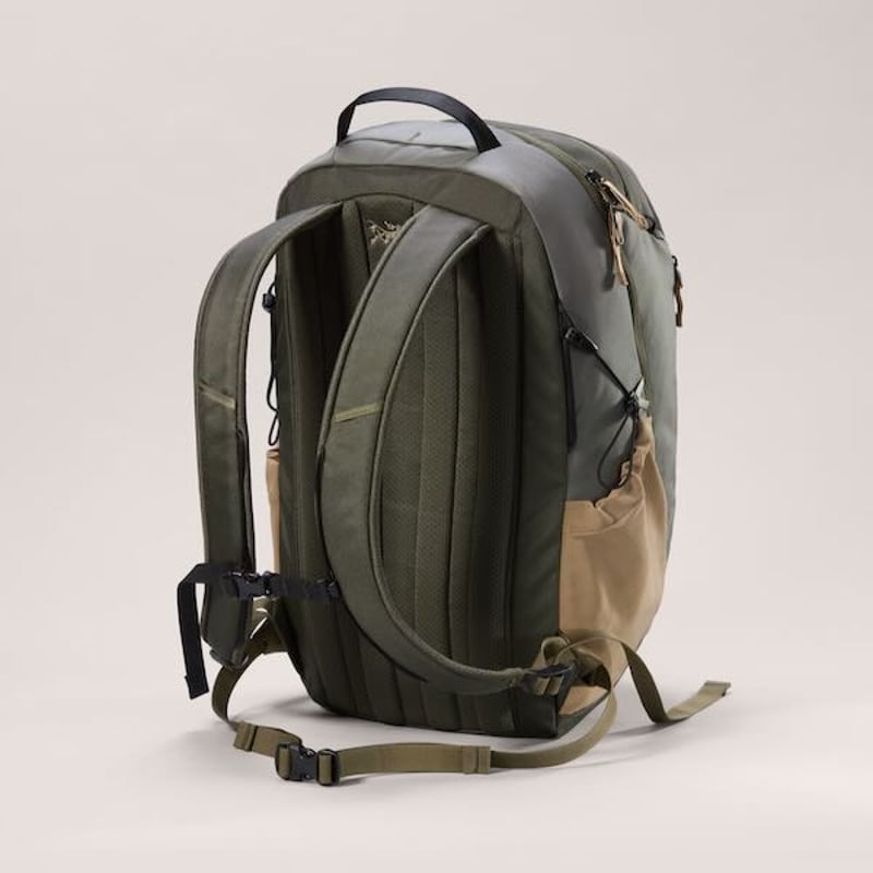 アークテリクス mantis 26 マンティス Mantis 26 Backpack – Arc'teryx Tokyo Ginza