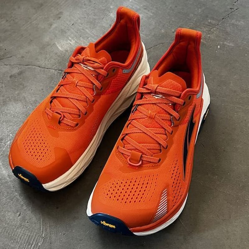 ALTRA ランニングシューズ オレンジOLYMPUS 26.5 Amazon | ALTRA(アルトラ) OLYMPUS 5 Men US7.0(25.0cm) Burnt