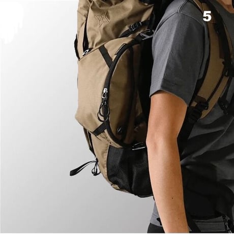 【PAAGO WORKS】Switch M (Dark Beige)