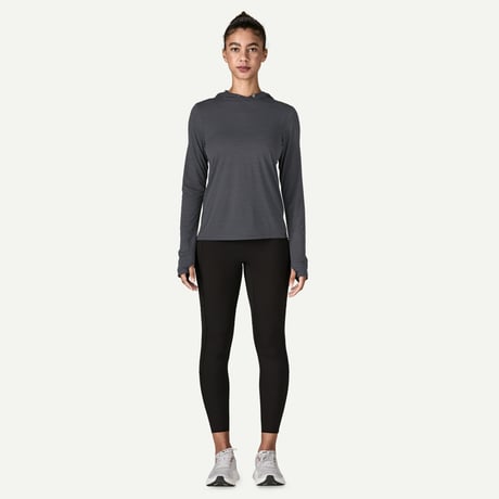 【patagonia】ウィメンズ キャプリーン クール ウルトラ フーディ / Women's Cap Cool Ultra Hoody (SBLX)
