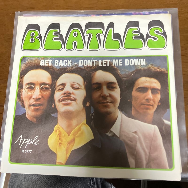 32102 Records & Cafe