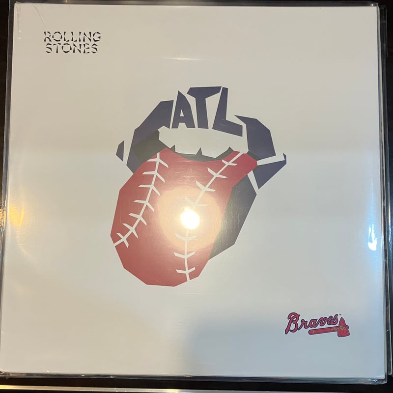 ITEMS | 32102 Records & Cafe