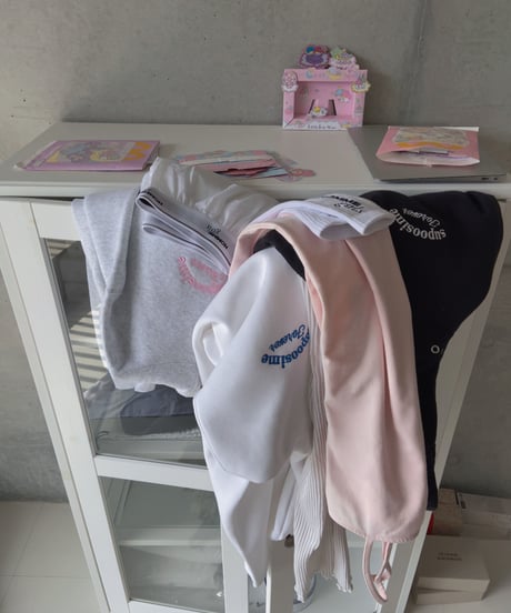 THE FOREVER SUPOOSIME HOODIE/WHT