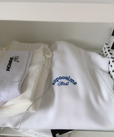 THE FIRST SUPOOSIME CREWNECK SWEATSHIRT/WHT