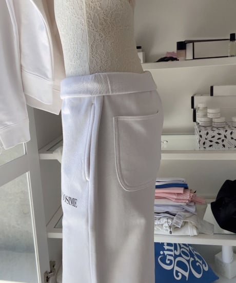 NEWLY CLASSIC SWEATPANTS/WHT