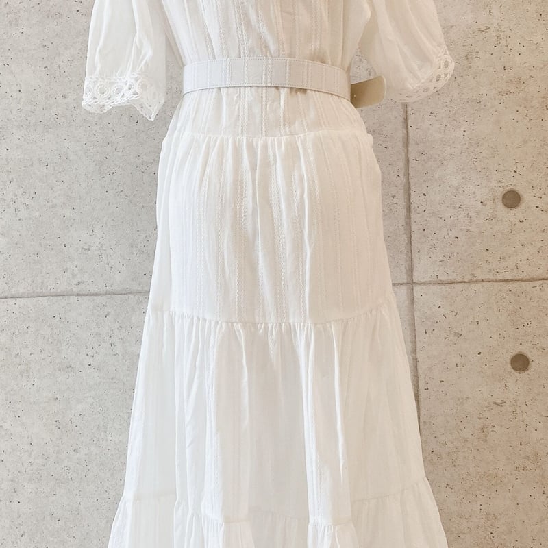 Vネックレースティアードホワイトワンピース【ホワイト