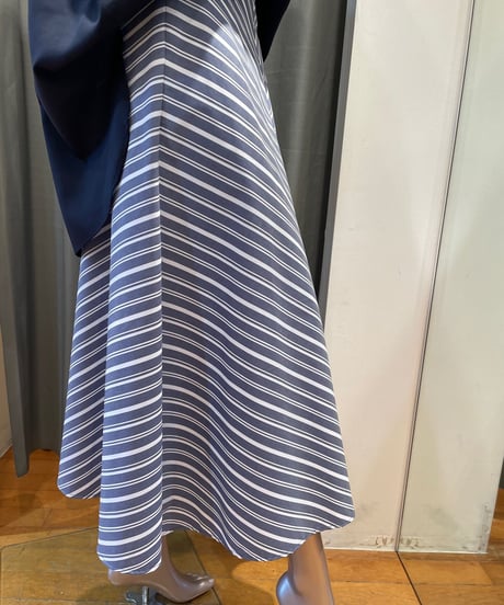 Munich / MN231S37 / stripe flere skirt