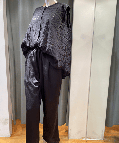 FLORENT / 2402F01001 /プレイドスリーブレスブラウス