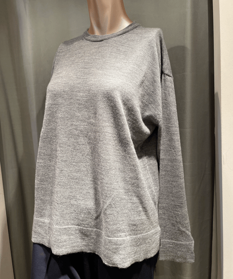 H&m magnifique sweatshirt hotsell