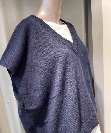 FLORENT / 2305F07008 / VNECK KNIT VEST