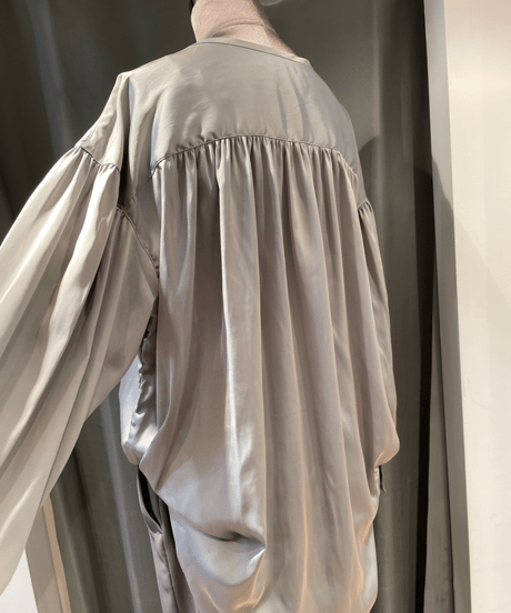 FLORENT /2024 SPRING /  2311F01003/ ノーカラーシャンブレーブラウス
