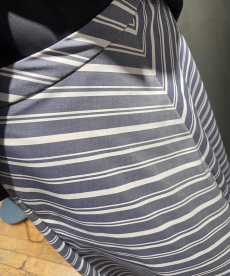 Munich / MN231S37 / stripe flere skirt