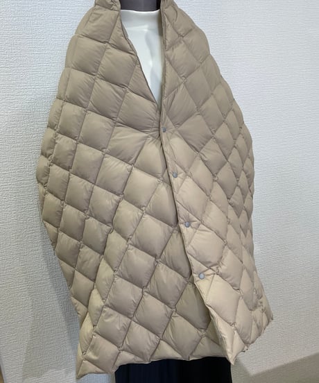 08sircus × TAION  / down stole / S25AW-AC01/ Beige color