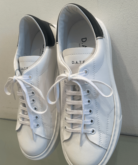 D.A.T.E /   Sneakers / W391-SF-BA-WB / SFERA