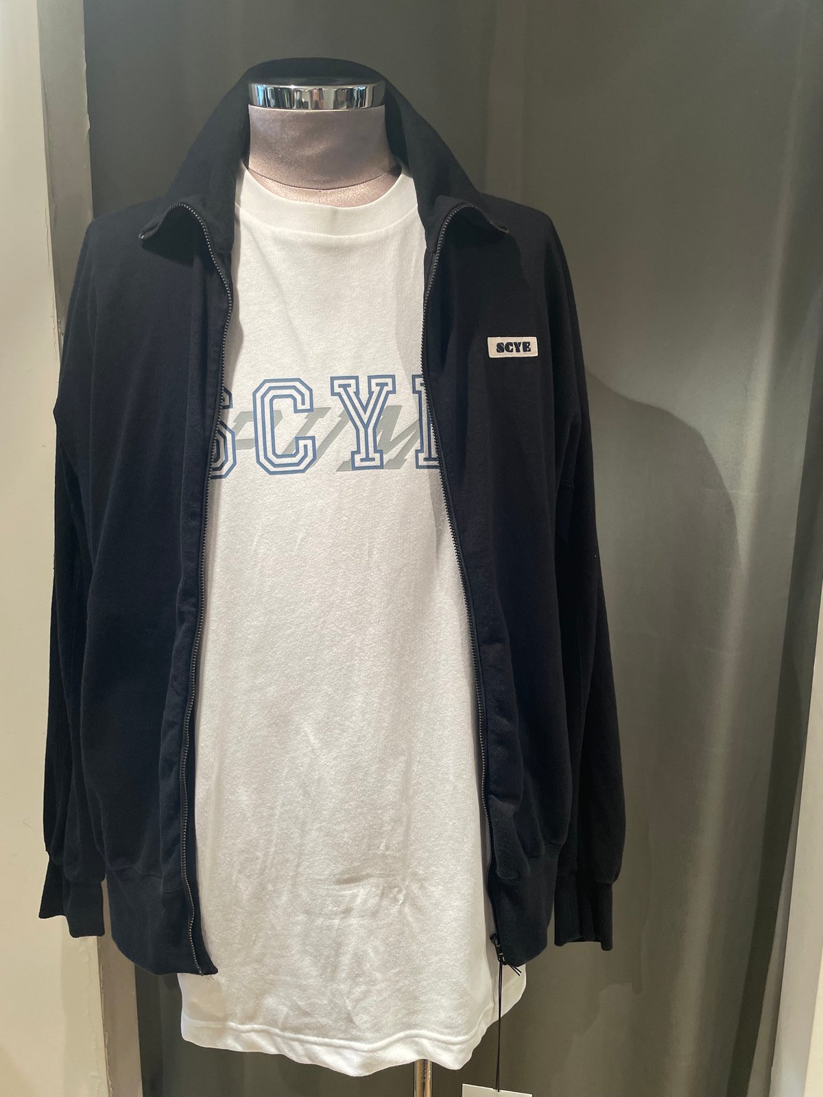 Scye / Tight Tension Cotton Jersey Zip Up Top /