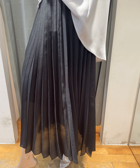 FLORENT / 2311F03003 / シアープリーツスカート