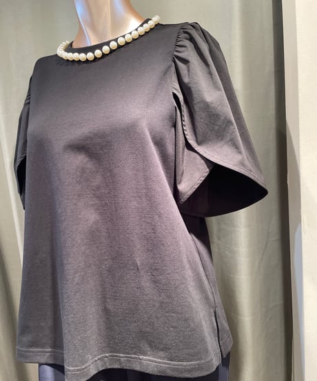 TORRAZZO DONNA / 6223-578 / Pearl necklace cross sleeve top