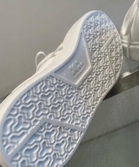 D.A.T.E /   Sneakers / W391-SF-BA-WB / SFERA