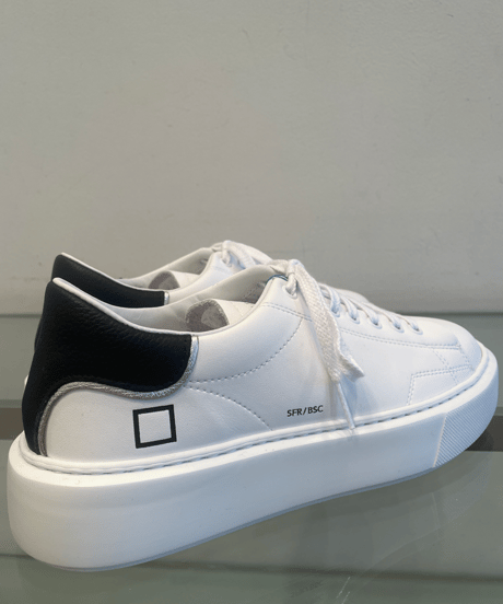 D.A.T.E /   Sneakers / W391-SF-BA-WB / SFERA