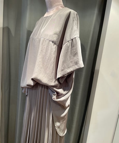 FLORENT / 2302F01010 / CREW NECK BLOUSE
