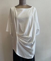 Audrey and John Wad / L6925 / アシンメトリートップ