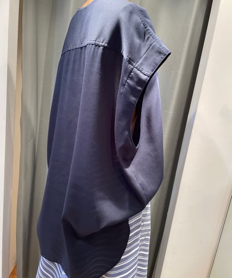 FLORENT / 2302F01009 /FRENCH SLEEVE BLOUSE