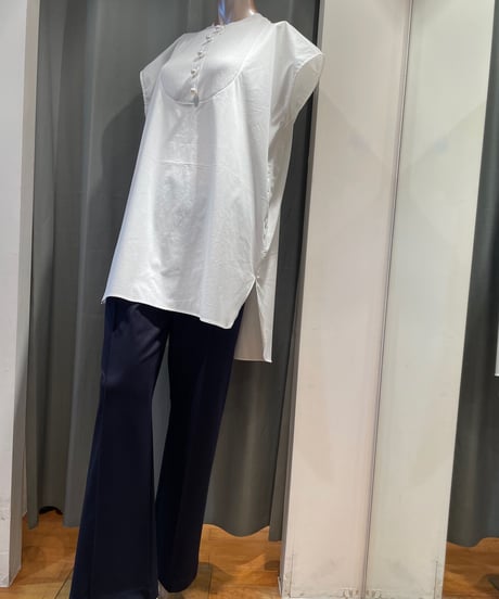 TORRAZZO DONNA / 6233-576 / Pearl button french sleeve top