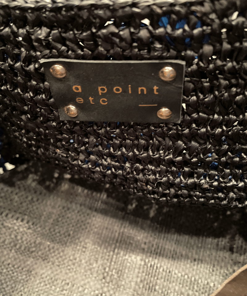 a point etc / CAISSE HORIZON PM / ラフィアトートバック