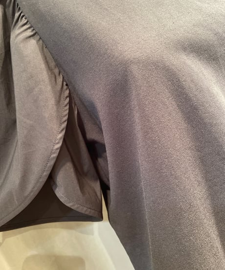 TORRAZZO DONNA / 6223-578 / Pearl necklace cross sleeve top