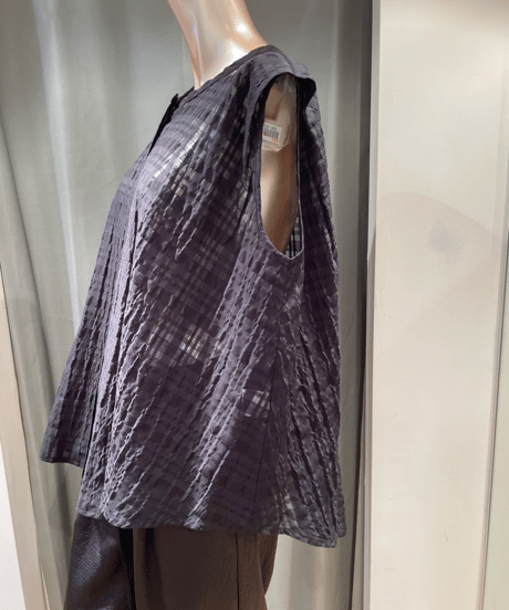 FLORENT / 2402F01001 /プレイドスリーブレスブラウス