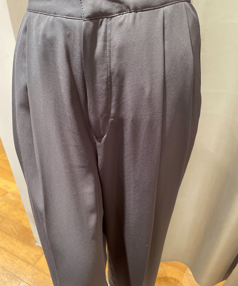 FLORENT/ 2402F04006 / ワイドタックパンツ | MAGNIFIQUE