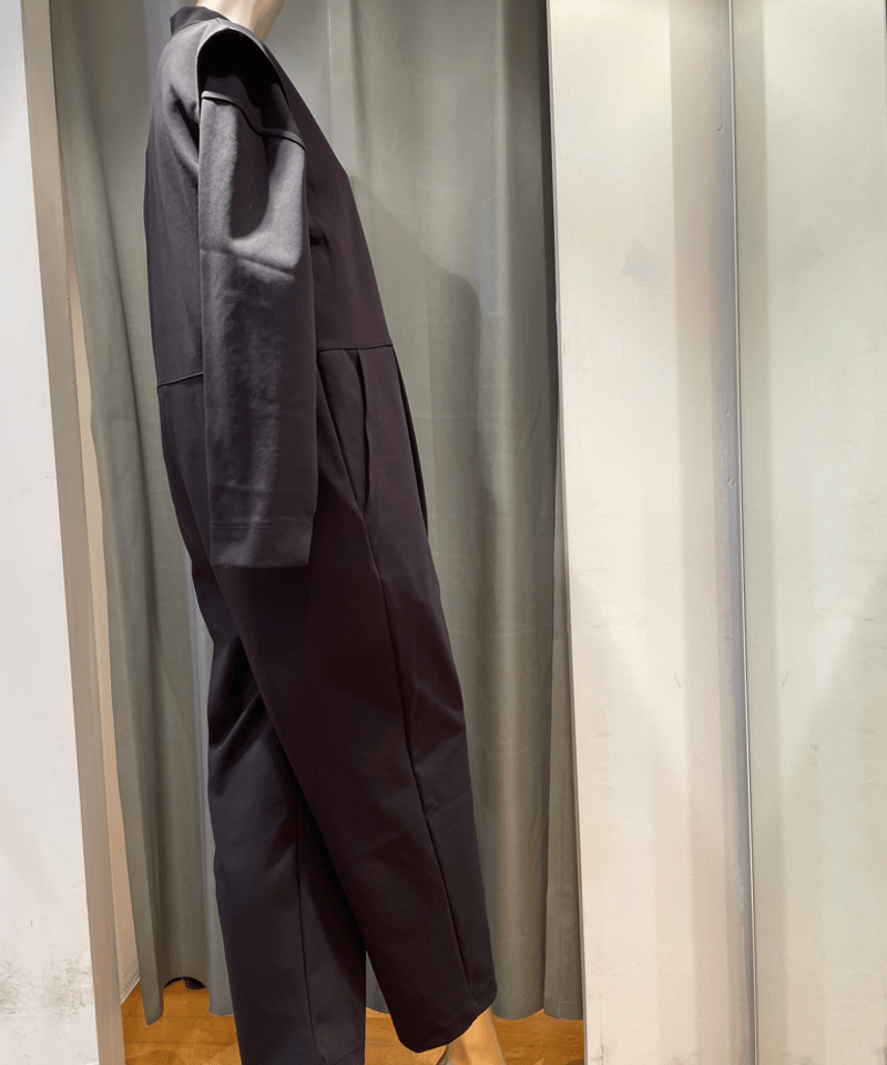 FLORENT 2024/ Spring / 2311F06007 / V neck zip