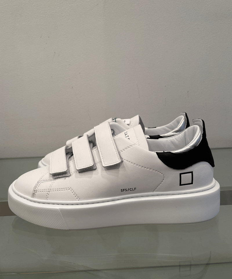 あーりぃさま専用☆SANGACIO ホワイト スニーカー ベルクロ via SANGACIOスニーカー