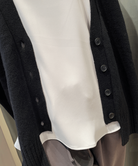 FLORENT / 2308F07006 / WOOL VNECK CARDIGAN
