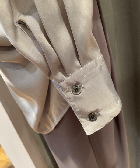 FLORENT /2024 SPRING /  2311F01003/ ノーカラーシャンブレーブラウス